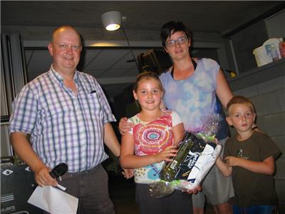 Tombola tijdens finaledag Essens dubbeltornooi 2015